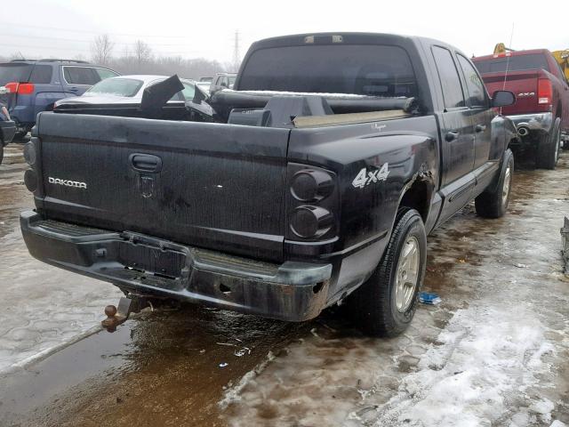 1D7HW48NX6S712026 - 2006 DODGE DAKOTA QUA BLACK photo 4