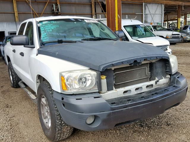 1D7HE48KX5S119547 - 2005 DODGE DAKOTA QUA WHITE photo 1