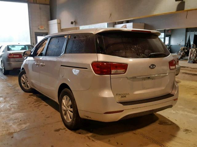 KNDMA5C14G6150071 - 2016 KIA SEDONA L SILVER photo 3