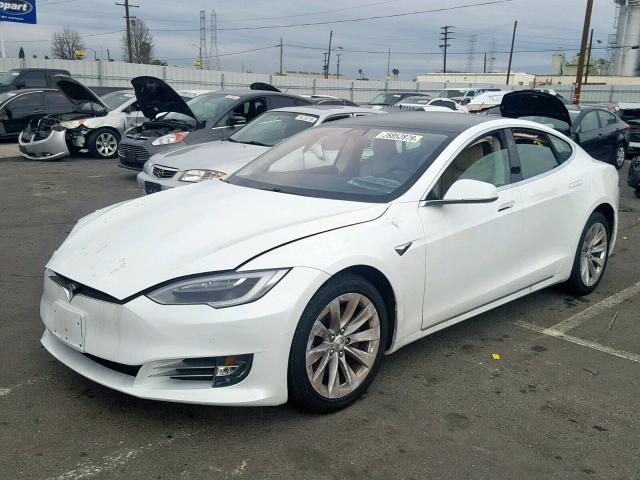 5YJSA1E22HF181847 - 2017 TESLA MODEL S WHITE photo 2