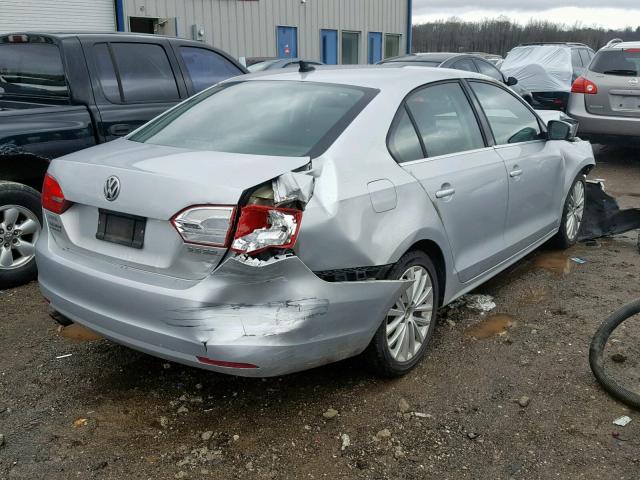 3VWLP7AJXCM310387 - 2012 VOLKSWAGEN JETTA SEL SILVER photo 4