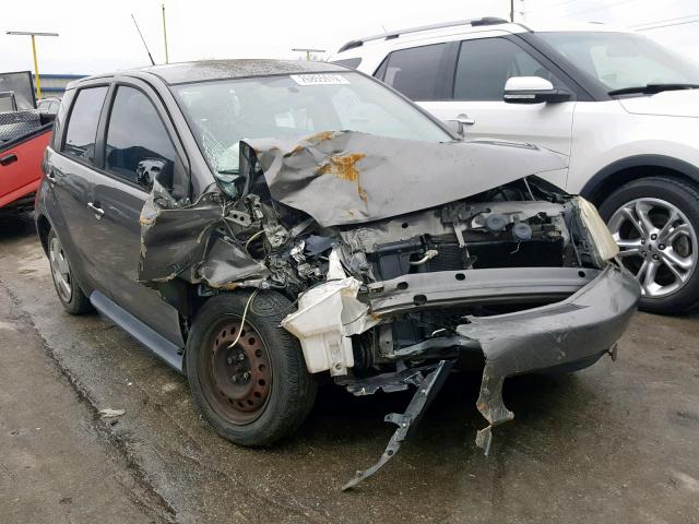 JTKKT624650106083 - 2005 TOYOTA SCION XA GRAY photo 1