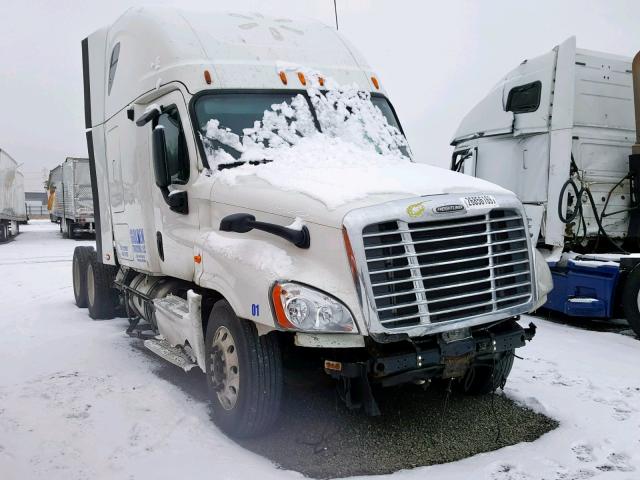 3AKJGLBG0DSFF2903 - 2013 FREIGHTLINER CASCADIA 1 WHITE photo 1