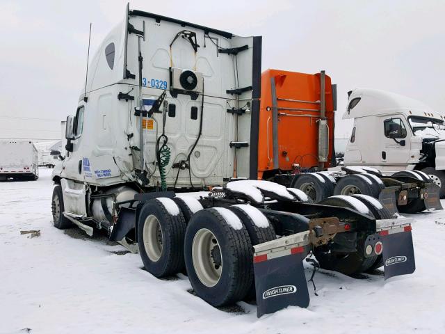 3AKJGLBG0DSFF2903 - 2013 FREIGHTLINER CASCADIA 1 WHITE photo 3