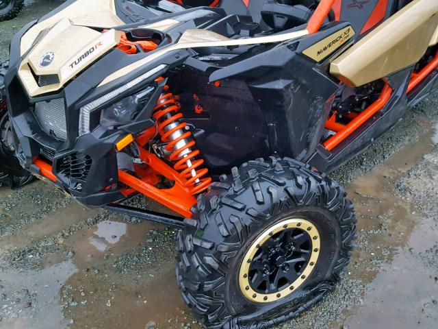 3JBVNAW25HK000380 - 2017 CAN-AM MAVERICK X GOLD photo 9