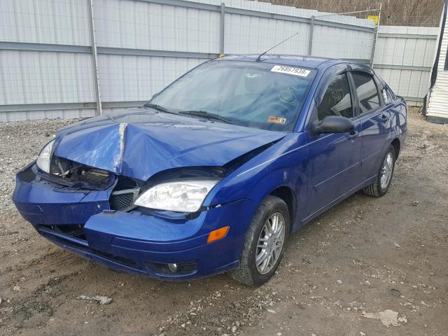 1FAFP34N35W151244 - 2005 FORD FOCUS ZX4 BLUE photo 2