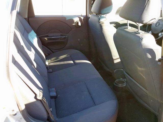 KL1TD66676B617528 - 2006 CHEVROLET AVEO BASE ვერცხლისფერი ფოტო 6