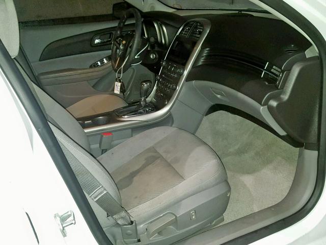 1G11B5SA4DF265209 - 2013 CHEVROLET MALIBU LS WHITE photo 5