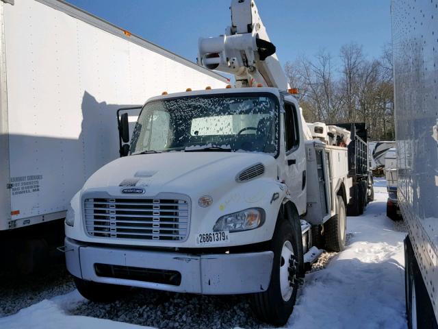 1FVACWDT7HHHW3351 - 2017 FREIGHTLINER M2 106 MED WHITE photo 2