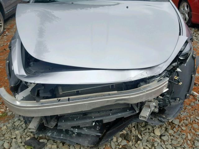 1C3CDFBA8GD623237 - 2016 DODGE DART SXT SILVER photo 7