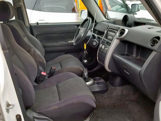 JTLKT334864050361 - 2006 TOYOTA SCION XB თეთრი ფოტო 5