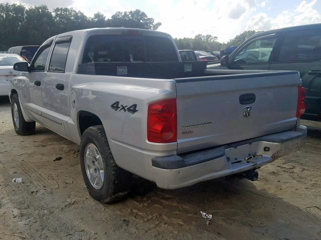 1D7HW48K86S604316 - 2006 DODGE DAKOTA QUA SILVER photo 3