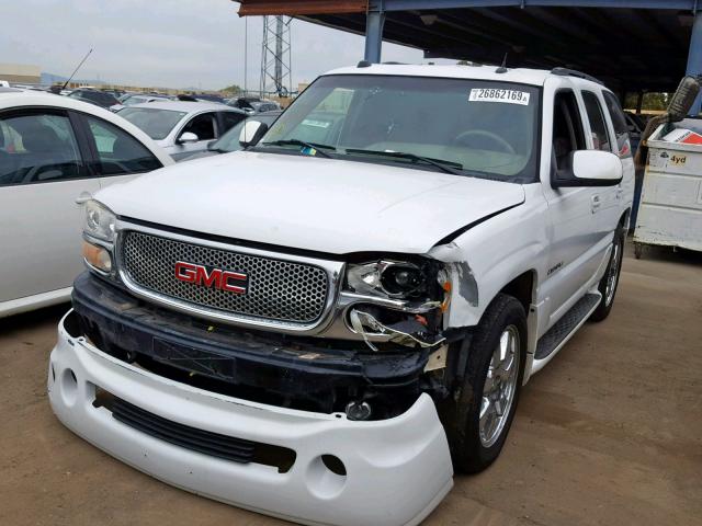 1GKEK63U45J256309 - 2005 GMC YUKON DENA WHITE photo 2