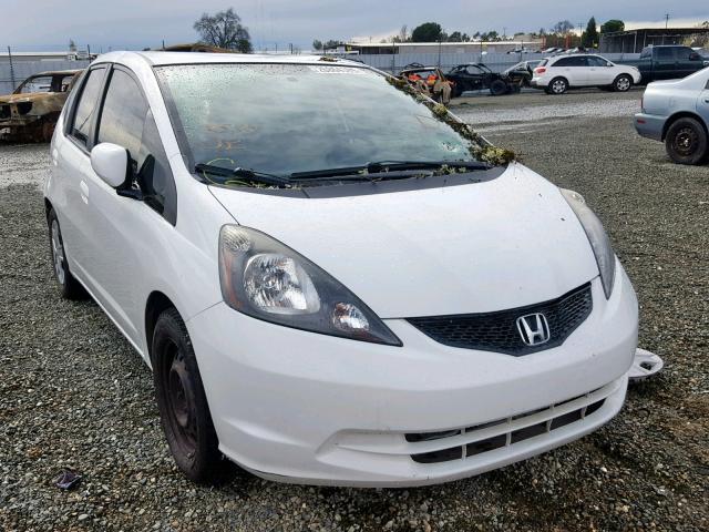 JHMGE8G3XDC012156 - 2013 HONDA FIT WHITE photo 1