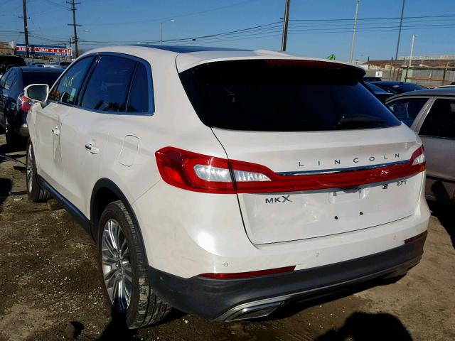 2LMPJ6LP4HBL35294 - 2017 LINCOLN MKX RESERV WHITE photo 3