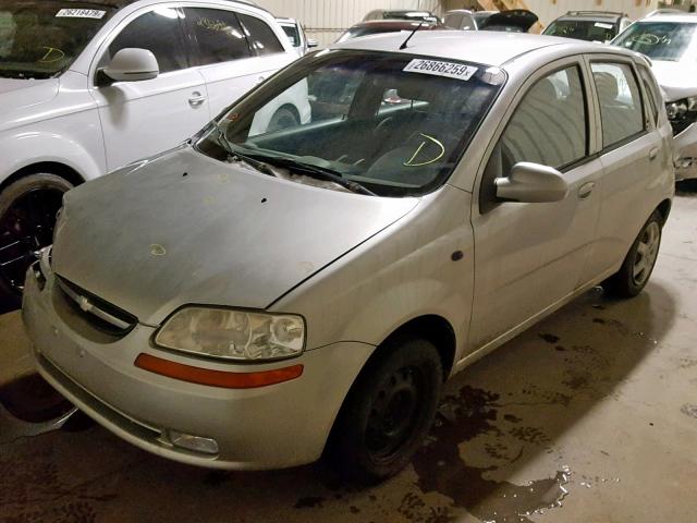 KL1TJ62664B119560 - 2004 CHEVROLET AVEO LS SILVER photo 2