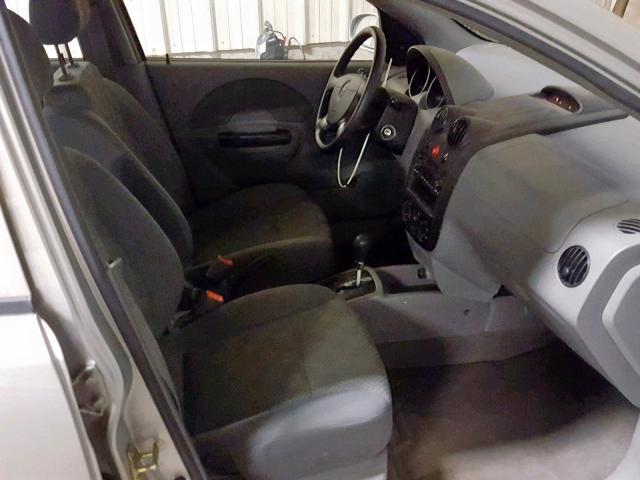 KL1TJ62664B119560 - 2004 CHEVROLET AVEO LS SILVER photo 5