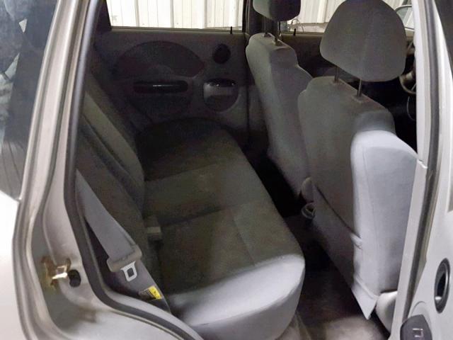KL1TJ62664B119560 - 2004 CHEVROLET AVEO LS SILVER photo 6