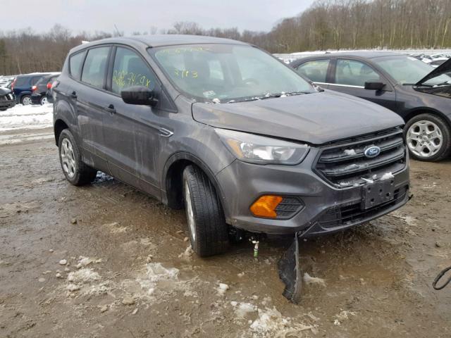 1FMCU0F73JUB00959 - 2018 FORD ESCAPE S GRAY photo 1