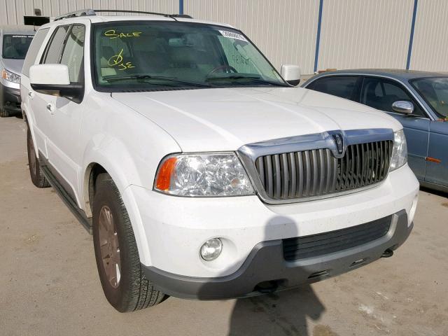 5LMFU27R84LJ34394 - 2004 LINCOLN NAVIGATOR Ақ фото 1