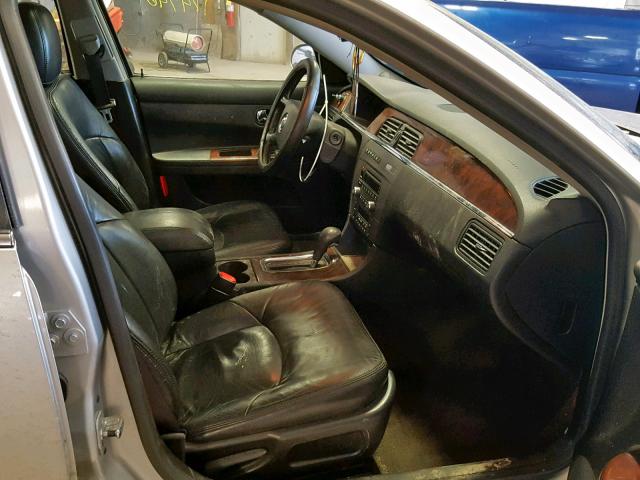 2G4WD582891222364 - 2009 BUICK LACROSSE C SILVER photo 5