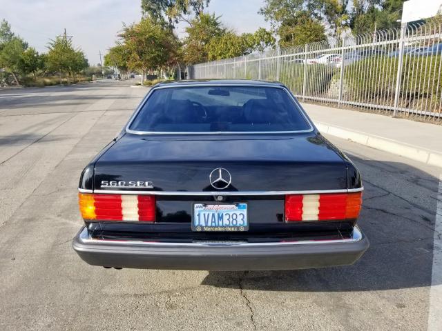 WDBCA45E7KA437737 - 1989 MERCEDES-BENZ 560 SEC BLACK photo 4