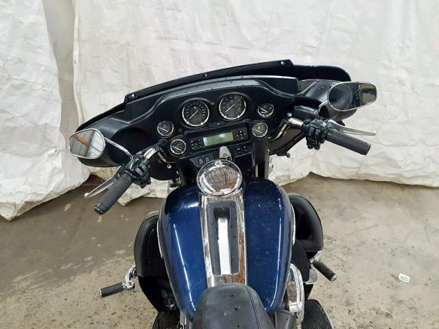 1HD1KEM19DB652543 - 2013 HARLEY-DAVIDSON FLHTK ELEC BLUE photo 5