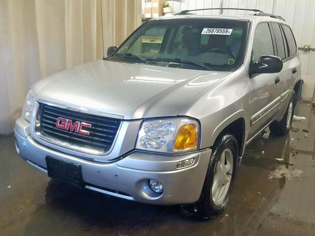 1GKDT13S542417995 - 2004 GMC ENVOY SILVER photo 2