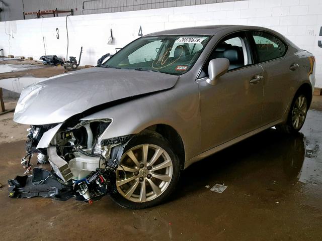 JTHCK262985022927 - 2008 LEXUS IS 250 SILVER photo 2