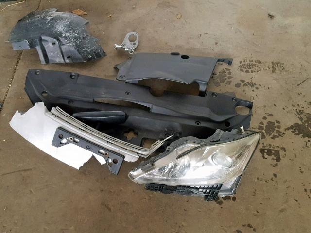 JTHCK262985022927 - 2008 LEXUS IS 250 SILVER photo 9