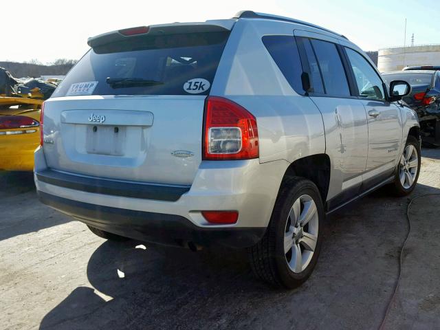1J4NF1FB7BD266706 - 2011 JEEP COMPASS SP ვერცხლისფერი ფოტო 4
