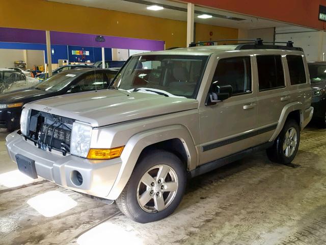 1J8HG48K37C520349 - 2007 JEEP COMMANDER GRAY photo 2