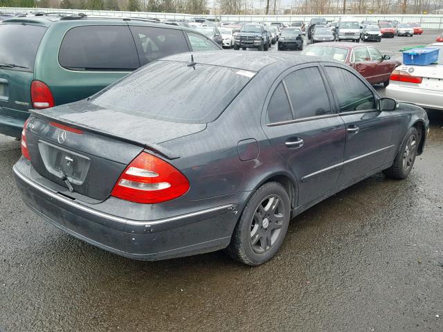 WDBUF65J33X106988 - 2003 MERCEDES-BENZ E 320 GRAY photo 4