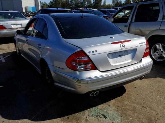 WDBUF76J56A953975 - 2006 MERCEDES-BENZ E 55 AMG SILVER photo 3