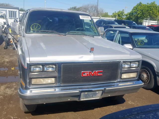 1GKGR26N5LF507162 - 1990 GMC SUBURBAN R TWO TONE photo 9