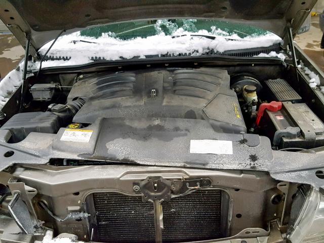 5LMEU68H24ZJ11120 - 2004 LINCOLN AVIATOR Bej foto 7