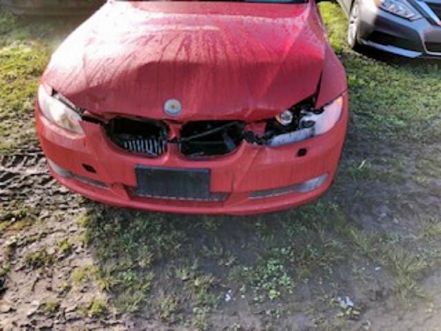 WBAWC73508E064388 - 2008 BMW 335 XI RED photo 9