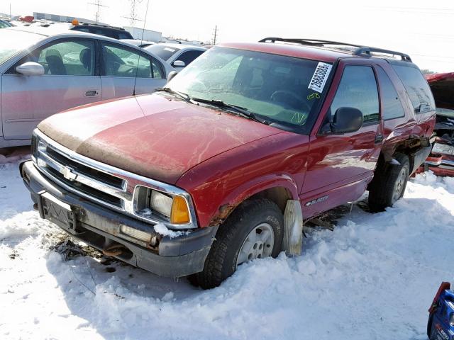 1GNCT18W5TK236890 - 1996 CHEVROLET BLAZER RED photo 2