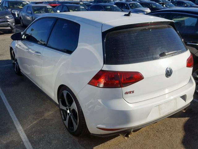 3VWY47AU7GM056040 - 2016 VOLKSWAGEN GTI S/SE WHITE photo 3