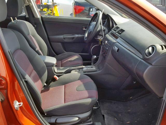 JM1BK143551249330 - 2005 MAZDA 3 HATCHBAC ORANGE photo 5