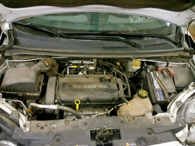 1G1JA6SH1E4222451 - 2014 CHEVROLET SONIC LS WHITE photo 7