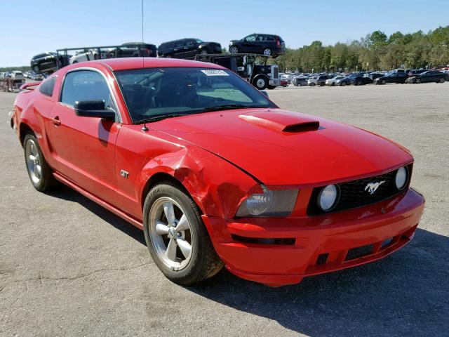 1ZVHT82H975367467 - 2007 FORD MUSTANG GT RED photo 1