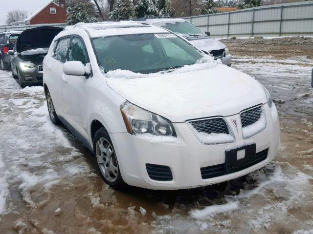 5Y2SM67039Z415635 - 2009 PONTIAC VIBE WHITE photo 1