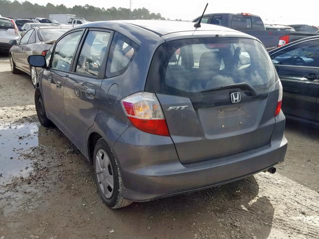 JHMGE8H3XCC025678 - 2012 HONDA FIT GRAY photo 3