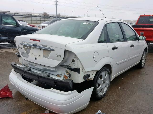 1FAFP38321W211601 - 2001 FORD FOCUS ZTS WHITE photo 4