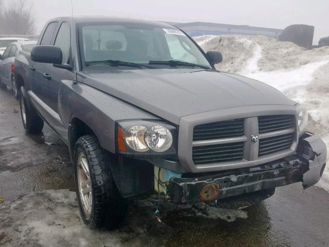 1D7HE48P17S264863 - 2007 DODGE DAKOTA QUA GRAY photo 1