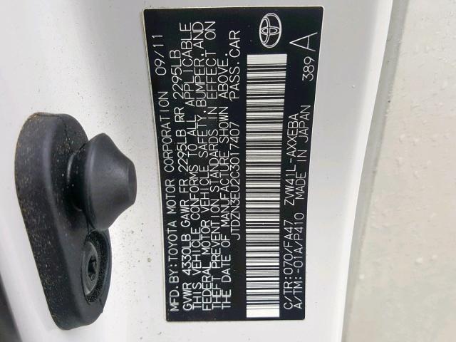 JTDZN3EU2C3017407 - 2012 TOYOTA PRIUS V WHITE photo 10