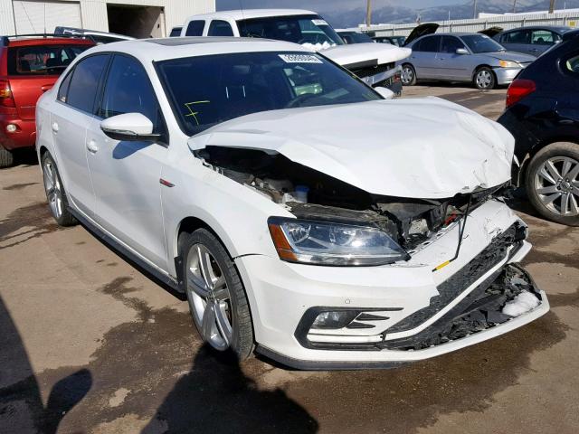 3VW4T7AJ5HM362890 - 2017 VOLKSWAGEN JETTA GLI WHITE photo 1