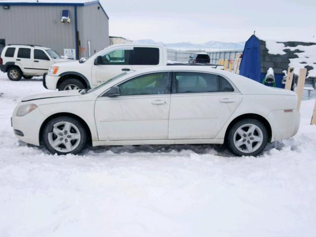 1G1ZB5EB0AF214132 - 2010 CHEVROLET MALIBU LS WHITE photo 9