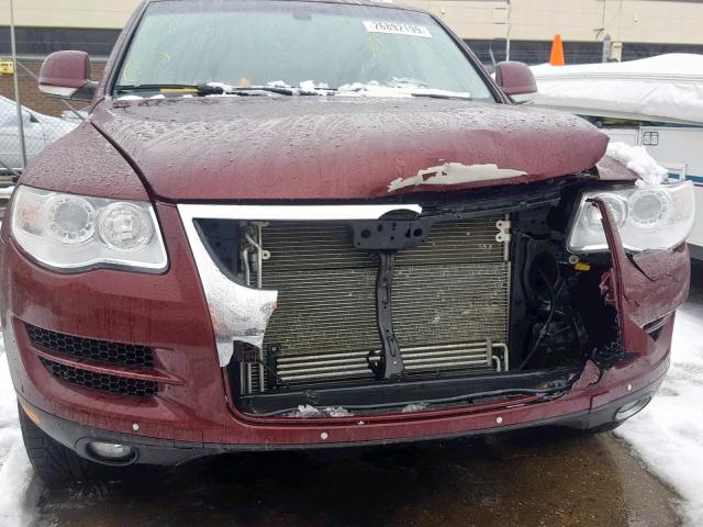 WVGBE77L48D050368 - 2008 VOLKSWAGEN TOUAREG 2 RED photo 9